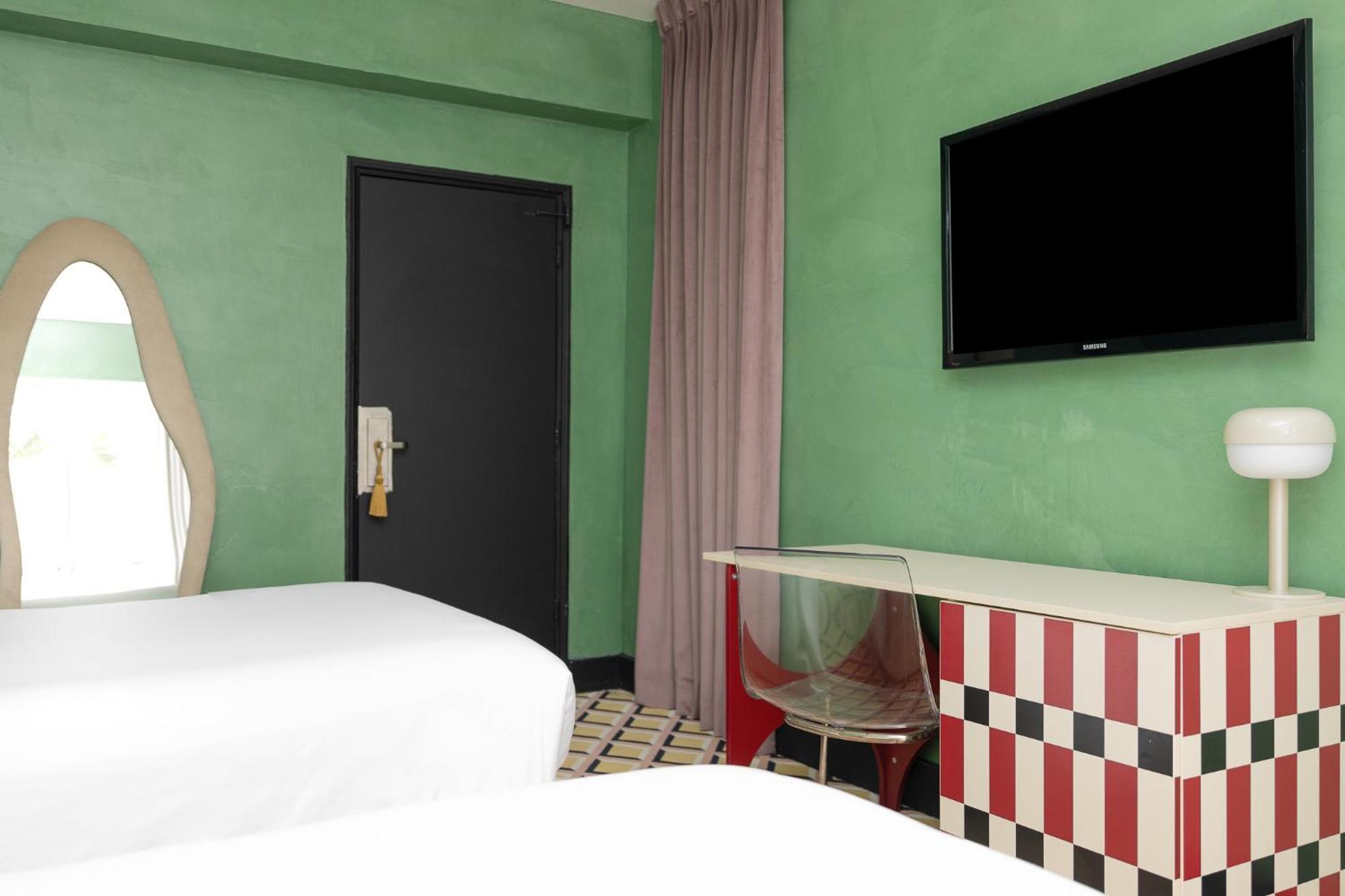 Crest Hotel Suites Miami Beach Ngoại thất bức ảnh